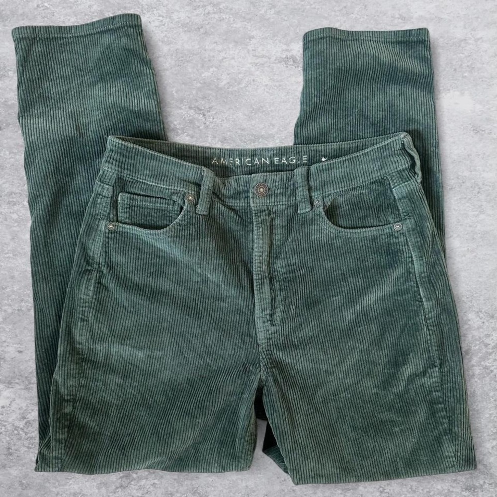 American Eagle Mom Jean Green Corduroy Pants High Rise